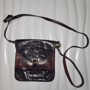Vintage Brahmin Leather Crossbody Bag 💥
